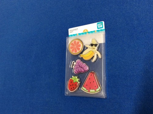 Magnets refrigerator - magnets:,